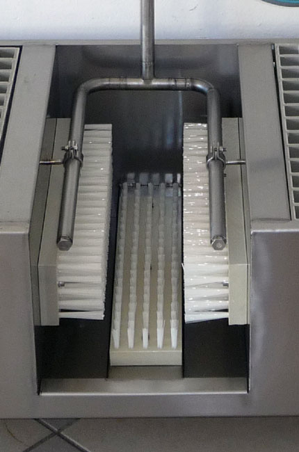 Professional Stainless Steel Boot Washer - Image 6
