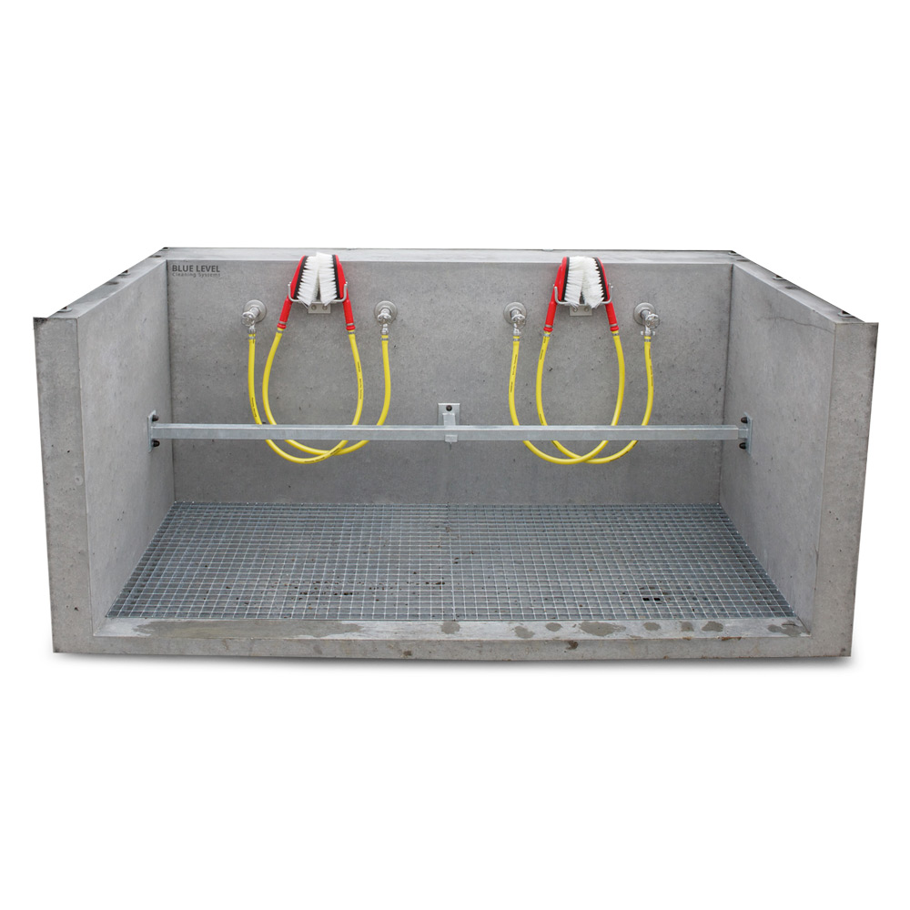Frost-resistant concrete shoe wash station - Image 2