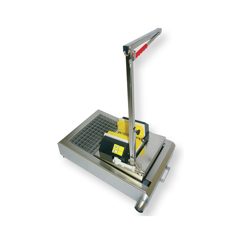 Collection tray for sole and boot shaft cleaner - Image 2