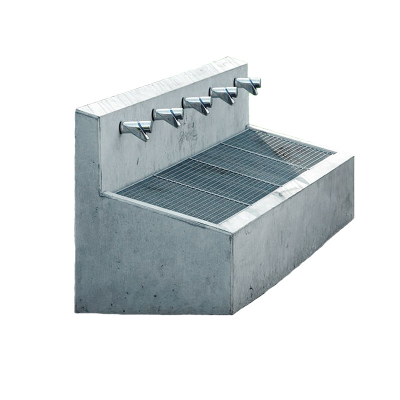 Boot cleaner above ground back wall - Image 2
