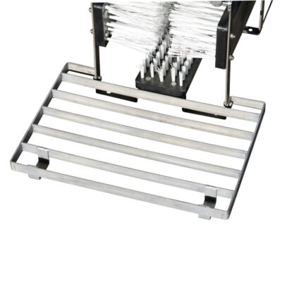 Shaking rack for boot cleaner